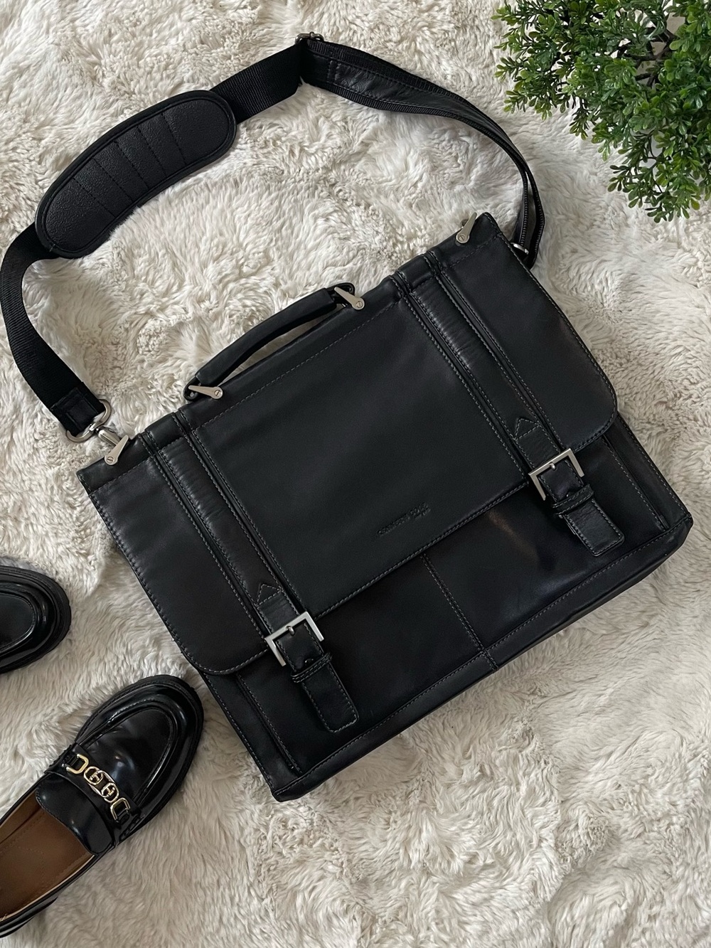 Kenneth Cole Black Genuine Leather Laptop Briefcase Bag